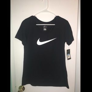 Brand new Nike tee
